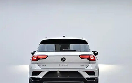 Volkswagen T-Roc I, 2023 год, 1 393 444 рублей, 5 фотография