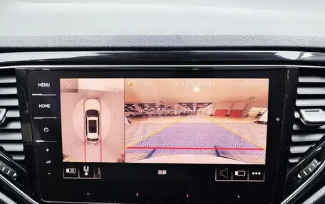 Volkswagen T-Roc I, 2023 год, 1 393 444 рублей, 10 фотография