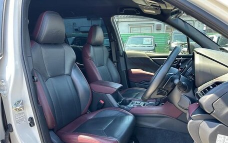 Subaru Forester, 2022 год, 2 350 111 рублей, 8 фотография