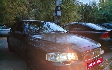 Volvo S80 II рестайлинг 2, 2001 год, 280 000 рублей, 1 фотография