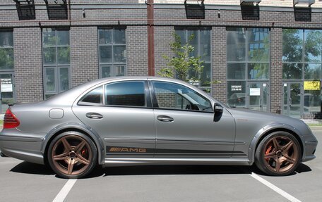 Mercedes-Benz E-Класс AMG, 2003 год, 2 100 000 рублей, 12 фотография