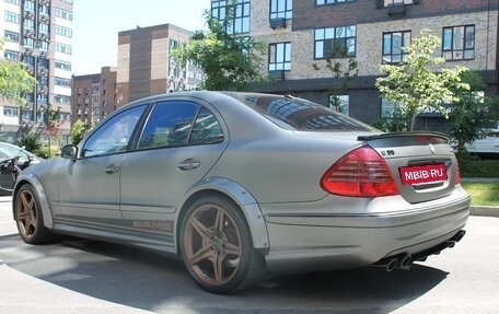 Mercedes-Benz E-Класс AMG, 2003 год, 2 100 000 рублей, 6 фотография