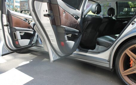 Mercedes-Benz E-Класс AMG, 2003 год, 2 100 000 рублей, 21 фотография