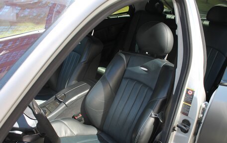 Mercedes-Benz E-Класс AMG, 2003 год, 2 100 000 рублей, 22 фотография
