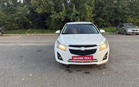 Chevrolet Cruze II, 2013 год, 750 000 рублей, 2 фотография