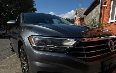 Volkswagen Jetta VII, 2020 год, 1 800 000 рублей, 2 фотография