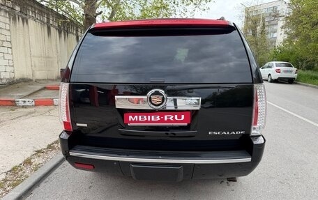 Cadillac Escalade III, 2010 год, 1 700 000 рублей, 4 фотография