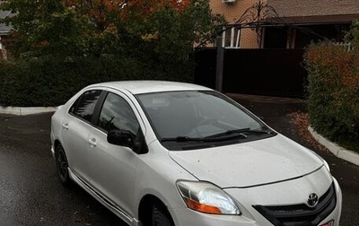 Toyota Yaris III рестайлинг, 2008 год, 300 000 рублей, 1 фотография