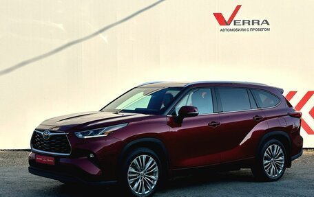 Toyota Highlander, 2021 год, 4 690 000 рублей, 1 фотография