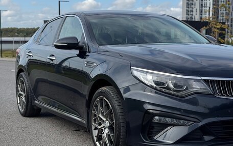 KIA Optima IV, 2018 год, 1 650 000 рублей, 2 фотография