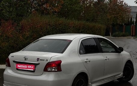 Toyota Yaris III рестайлинг, 2008 год, 300 000 рублей, 6 фотография
