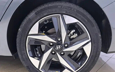 Hyundai Elantra, 2023 год, 1 571 255 рублей, 10 фотография