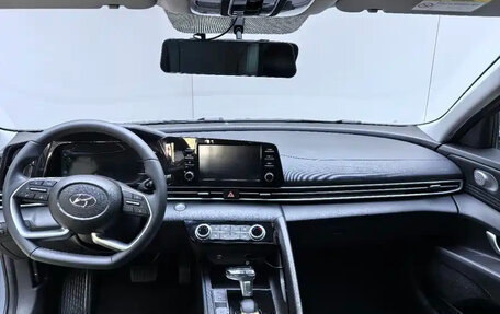 Hyundai Elantra, 2023 год, 1 571 255 рублей, 13 фотография