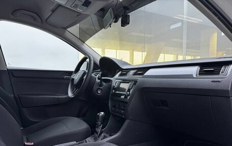 Skoda Rapid I, 2017 год, 935 000 рублей, 13 фотография
