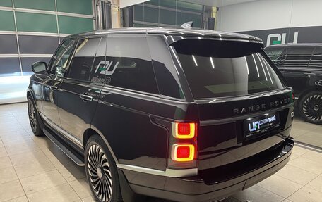 Land Rover Range Rover IV рестайлинг, 2018 год, 5 800 000 рублей, 4 фотография