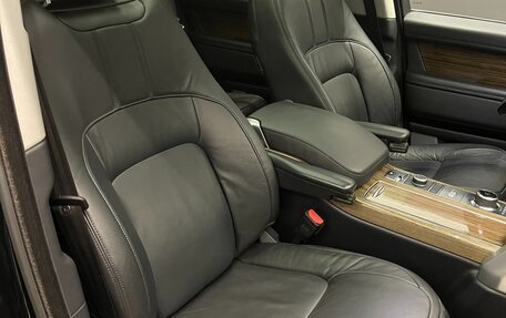 Land Rover Range Rover IV рестайлинг, 2018 год, 5 800 000 рублей, 18 фотография