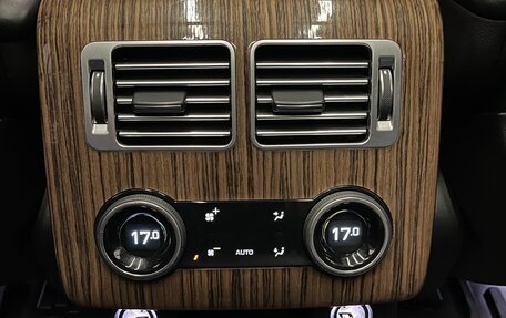Land Rover Range Rover IV рестайлинг, 2018 год, 5 800 000 рублей, 23 фотография