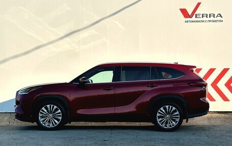 Toyota Highlander, 2021 год, 4 690 000 рублей, 2 фотография