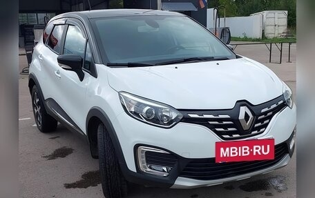 Renault Kaptur I рестайлинг, 2020 год, 1 699 999 рублей, 2 фотография