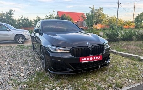 BMW 5 серия, 2023 год, 5 800 000 рублей, 4 фотография