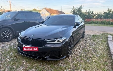 BMW 5 серия, 2023 год, 5 800 000 рублей, 3 фотография