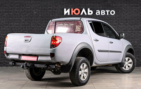 Mitsubishi L200 IV рестайлинг, 2013 год, 1 300 000 рублей, 4 фотография
