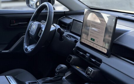 Toyota RAV4, 2026 год, 4 290 000 рублей, 25 фотография
