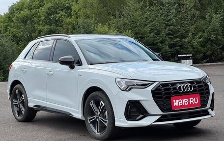 Audi Q3, 2022 год, 1 960 000 рублей, 3 фотография