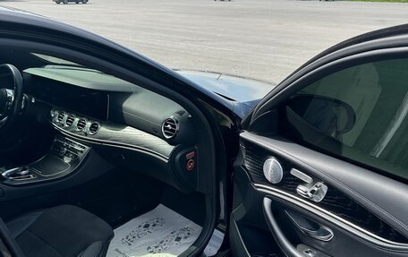 Mercedes-Benz E-Класс, 2019 год, 4 100 000 рублей, 5 фотография