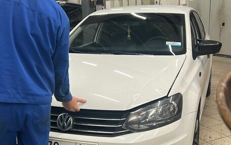 Volkswagen Polo VI (EU Market), 2017 год, 1 050 000 рублей, 1 фотография