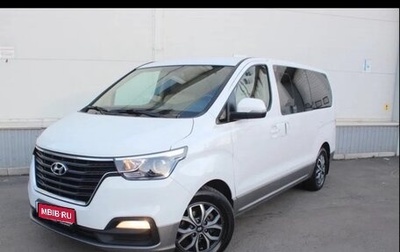 Hyundai H-1 II рестайлинг, 2020 год, 3 400 000 рублей, 1 фотография