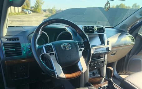 Toyota Land Cruiser Prado 150 рестайлинг 2, 2012 год, 2 700 000 рублей, 5 фотография