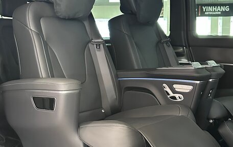 Mercedes-Benz V-Класс, 2026 год, 13 990 000 рублей, 15 фотография