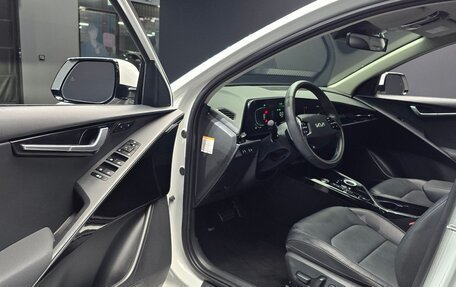 KIA Niro, 2023 год, 1 390 000 рублей, 9 фотография