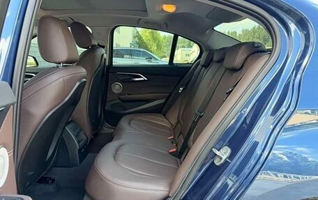 BMW 1 серия, 2022 год, 1 800 000 рублей, 18 фотография