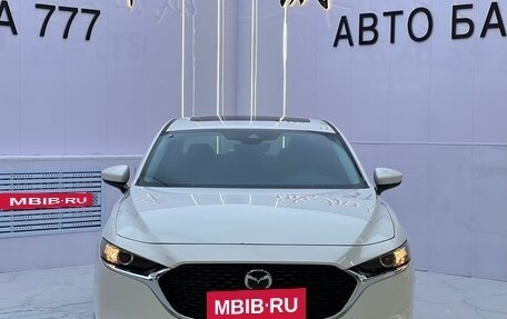 Mazda 3, 2023 год, 1 800 000 рублей, 2 фотография