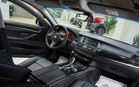 BMW 5 серия, 2014 год, 1 950 000 рублей, 5 фотография