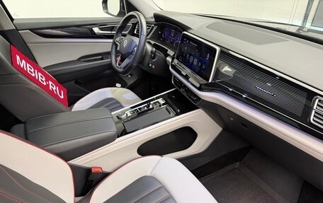 Volkswagen Teramont I, 2023 год, 3 990 000 рублей, 17 фотография