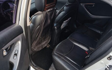 Hyundai Avante, 2012 год, 960 000 рублей, 7 фотография