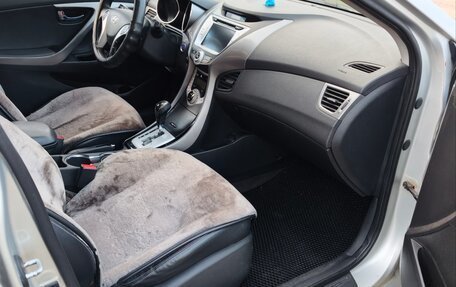 Hyundai Avante, 2012 год, 960 000 рублей, 9 фотография
