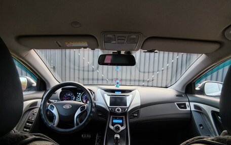Hyundai Avante, 2012 год, 960 000 рублей, 27 фотография