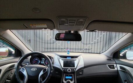 Hyundai Avante, 2012 год, 960 000 рублей, 28 фотография