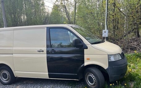 Volkswagen Transporter T5 рестайлинг, 2004 год, 410 000 рублей, 9 фотография