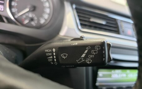 Skoda Rapid I, 2014 год, 1 099 000 рублей, 18 фотография