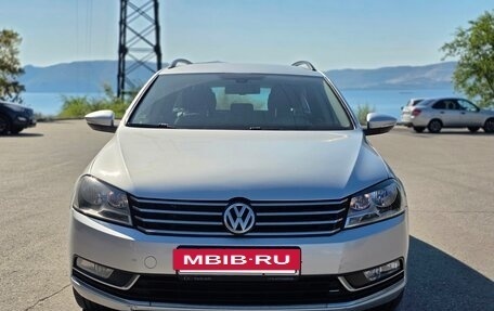 Volkswagen Passat B7, 2013 год, 1 150 000 рублей, 2 фотография