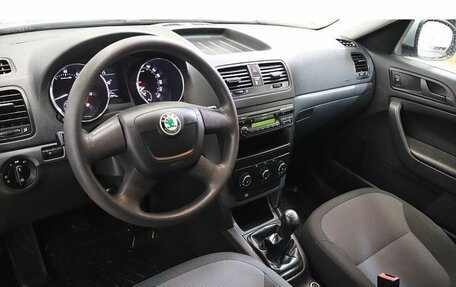 Skoda Yeti I рестайлинг, 2013 год, 854 000 рублей, 6 фотография