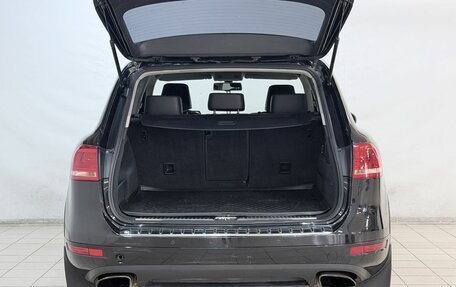 Volkswagen Touareg III, 2011 год, 1 780 000 рублей, 7 фотография