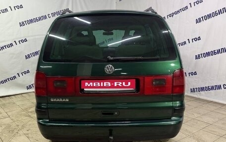 Volkswagen Sharan I рестайлинг, 2002 год, 535 000 рублей, 4 фотография