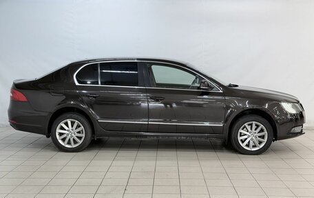 Skoda Superb III рестайлинг, 2013 год, 839 000 рублей, 9 фотография