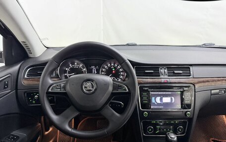 Skoda Superb III рестайлинг, 2013 год, 839 000 рублей, 17 фотография